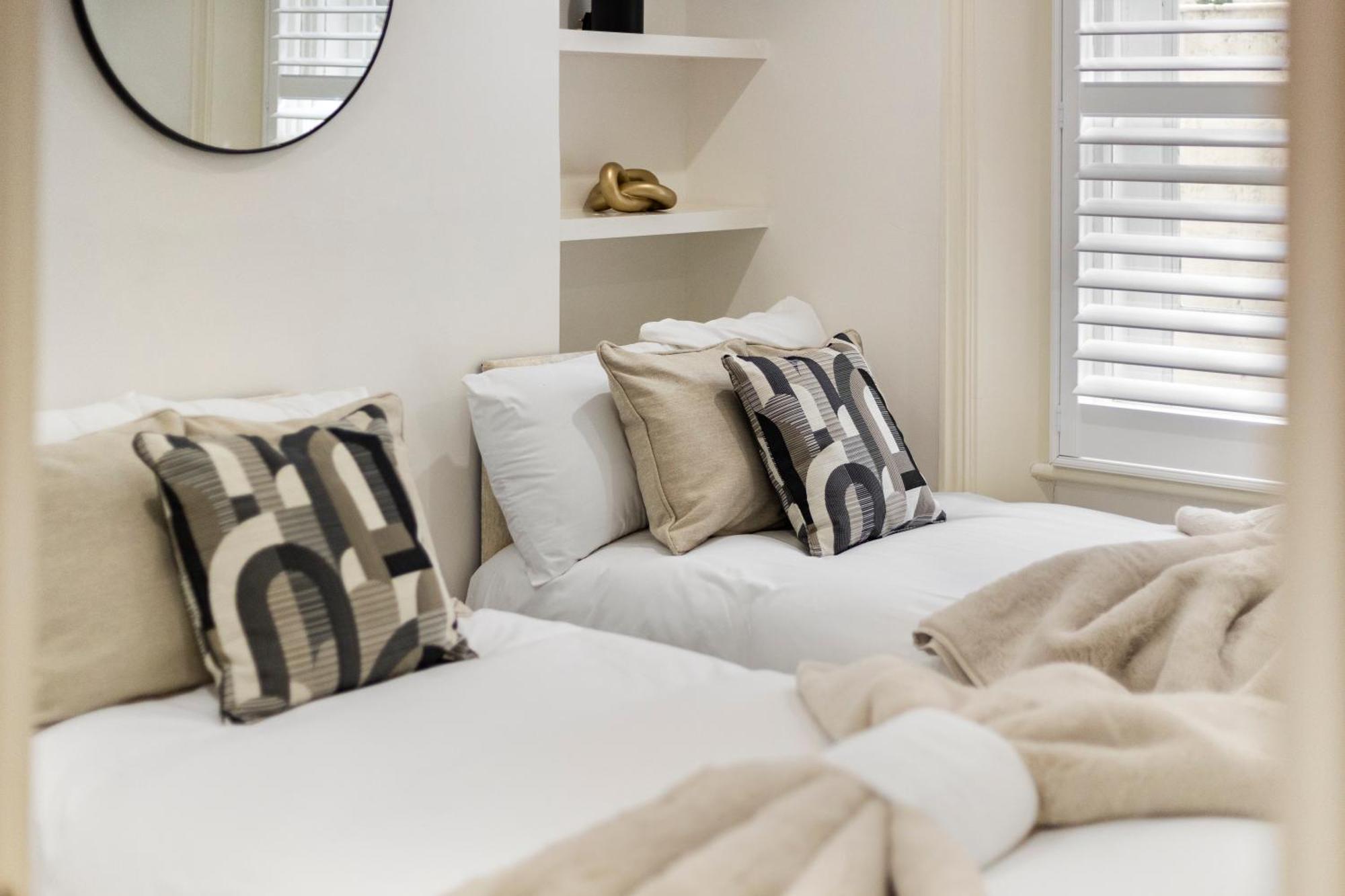 Appartamento Stylish 2 Bedroom Flat In Prime Location Up To 5 Guests *